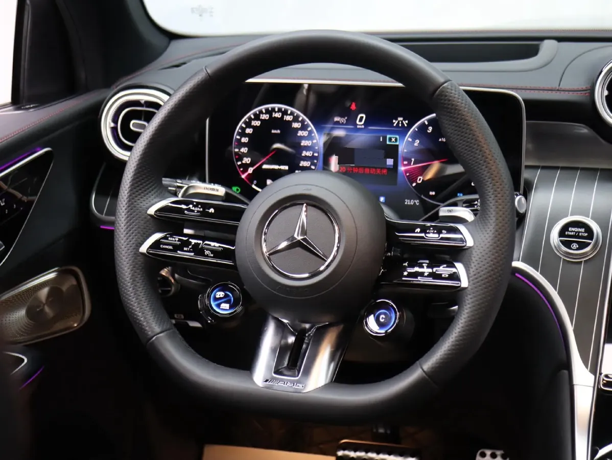 2024 Mercedes-Benz GLC AMG 2.0T 421HP L4 9AT,autocango,china used car exporter,china ev exporter,chinese used car exporter,chinese used ev exporter