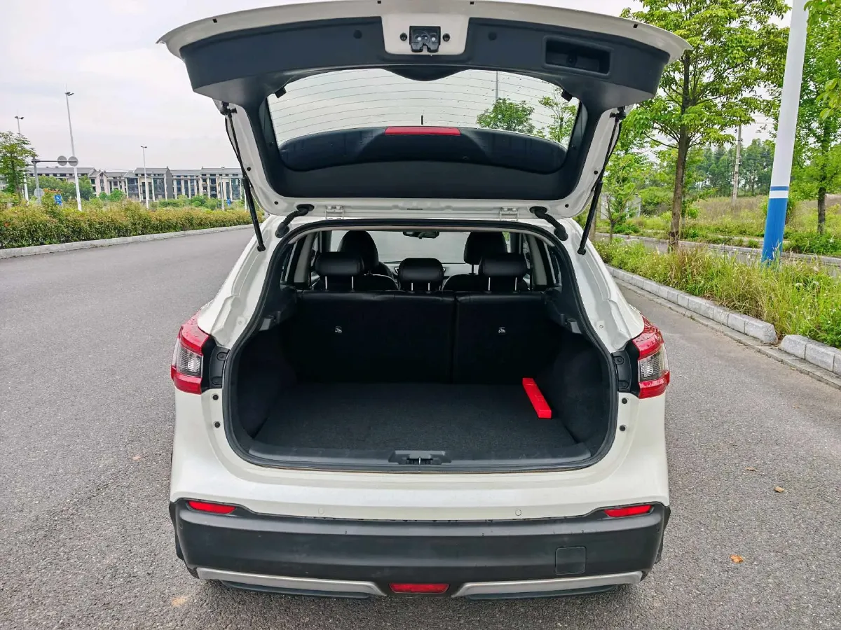 2021 Nissan Qashqai 2.0L 151HP L4 CVT,autocango,china used car exporter,china ev exporter,chinese used car exporter,chinese used ev exporter