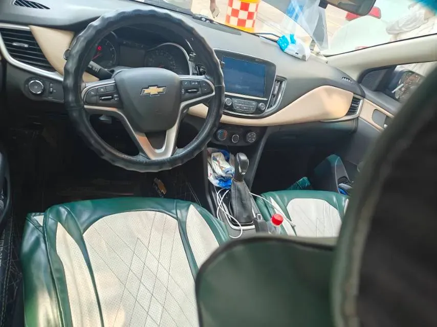 2022 Chevrolet Monza 1.5L 113HP L4 6AT,autocango,china used car exporter,china ev exporter,chinese used car exporter,chinese used ev exporter