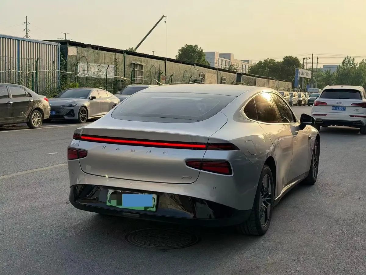 2024 Xpeng P7 BEV 64.4KWH,autocango,china used car exporter,china ev exporter,chinese used car exporter,chinese used ev exporter