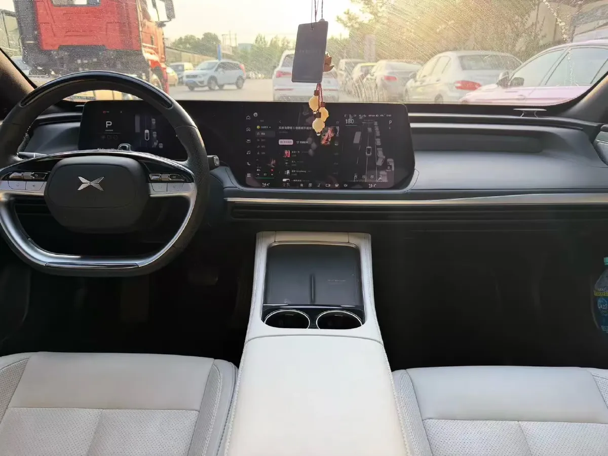 2024 Xpeng P7 BEV 64.4KWH,autocango,china used car exporter,china ev exporter,chinese used car exporter,chinese used ev exporter