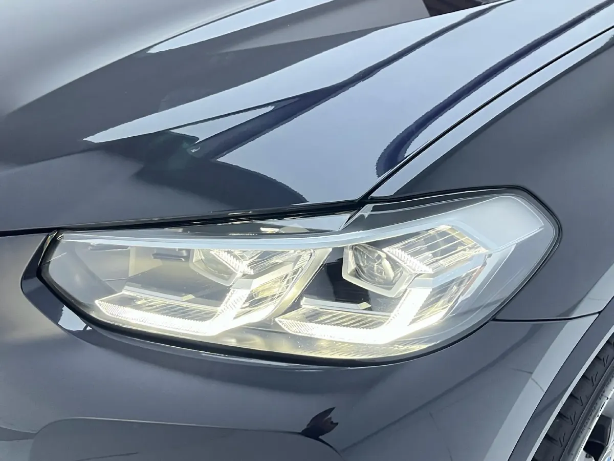 2023 BMW X3 2.0T 245HP L4 8AT,autocango,china used car exporter,china ev exporter,chinese used car exporter,chinese used ev exporter