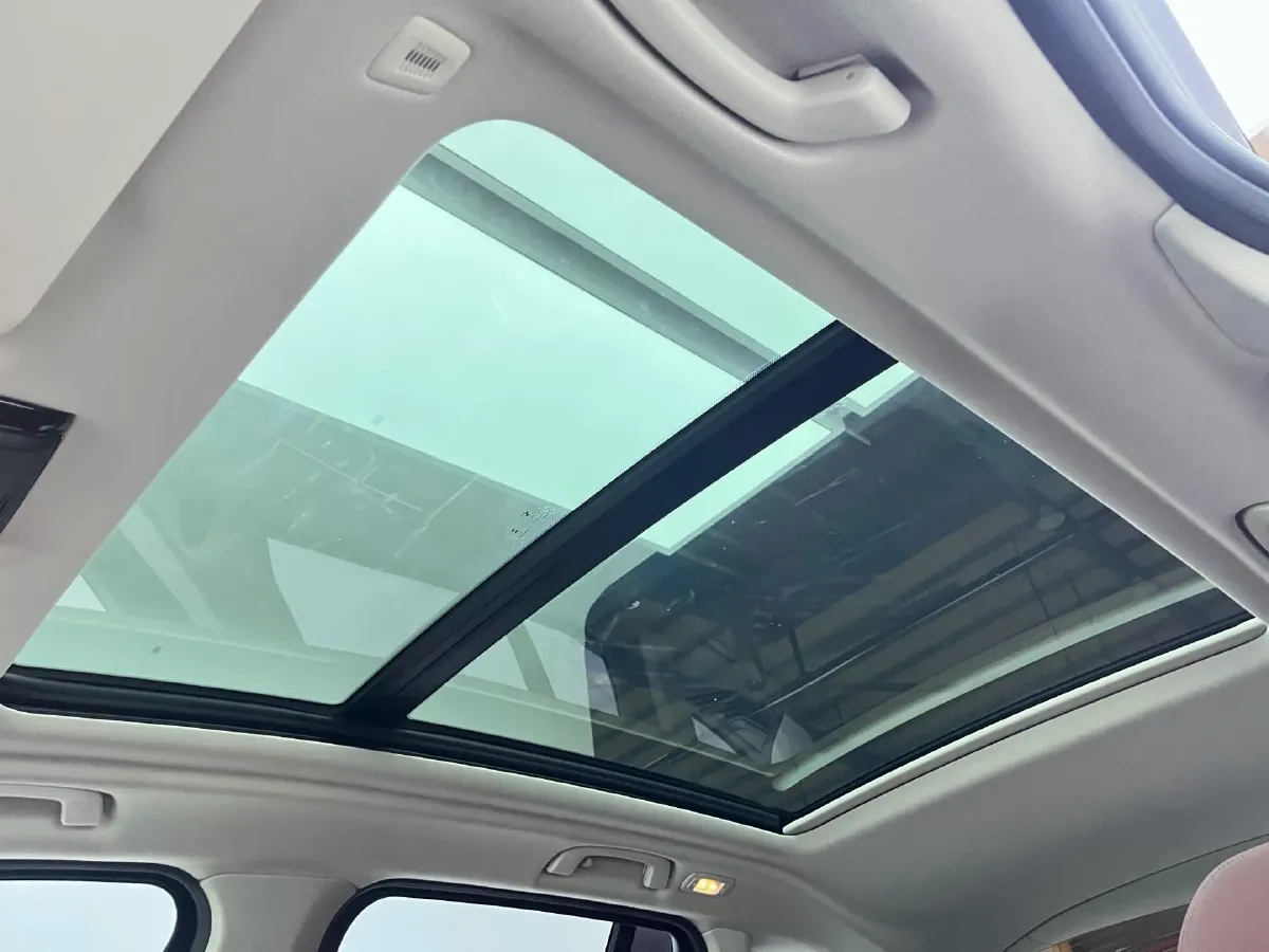 2023 BMW X3 2.0T 245HP L4 8AT,autocango,china used car exporter,china ev exporter,chinese used car exporter,chinese used ev exporter