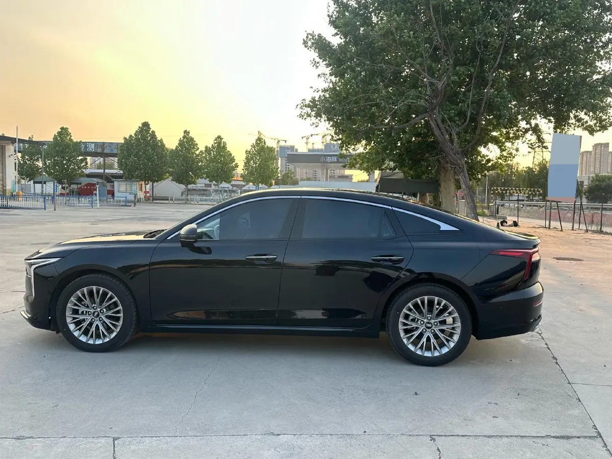 2022 Bestune B70 1.5T 169HP L4 7DCT,autocango,china used car exporter,china ev exporter,chinese used car exporter,chinese used ev exporter