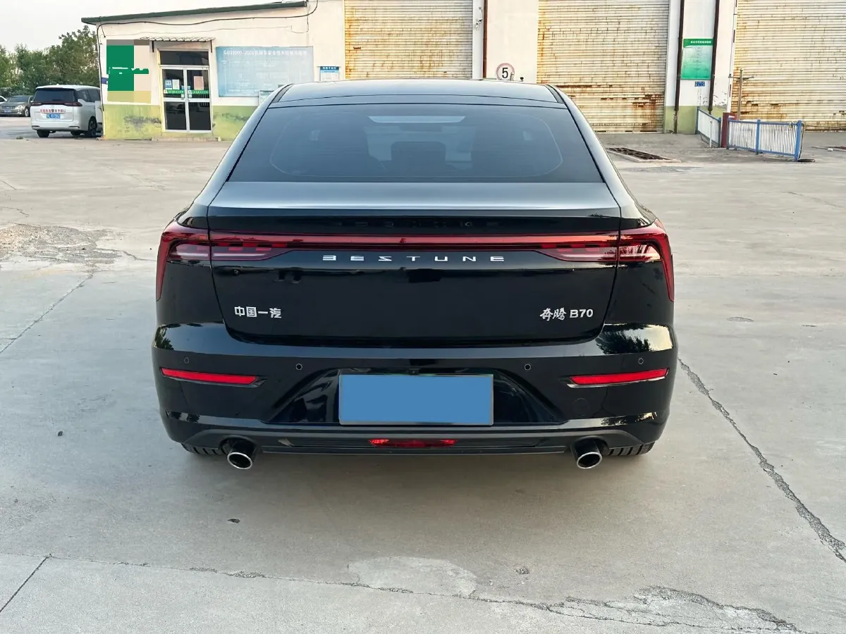2022 Bestune B70 1.5T 169HP L4 7DCT,autocango,china used car exporter,china ev exporter,chinese used car exporter,chinese used ev exporter