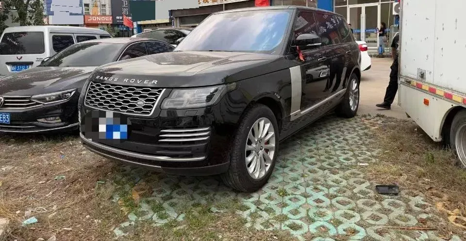 2020 Land Rover Range Rover 3.0T 400HP L6 8AT,autocango,china used car exporter,china ev exporter,chinese used car exporter,chinese used ev exporter