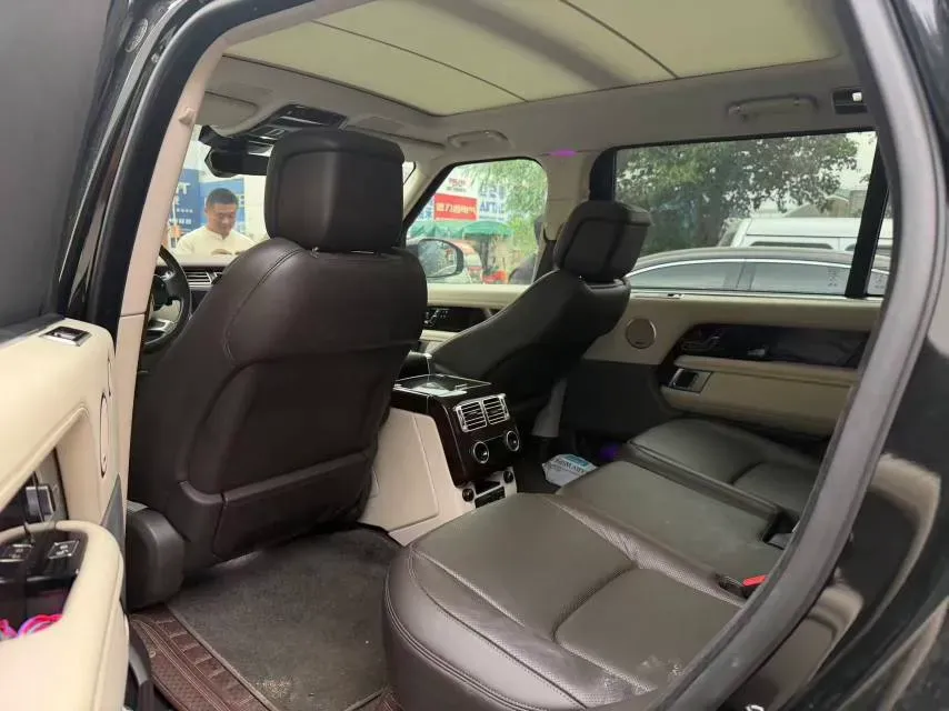 2020 Land Rover Range Rover 3.0T 400HP L6 8AT,autocango,china used car exporter,china ev exporter,chinese used car exporter,chinese used ev exporter