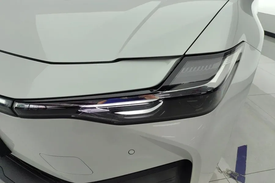 2024 Toyota bZ3 BEV 49.92KWH,autocango,china used car exporter,china ev exporter,chinese used car exporter,chinese used ev exporter