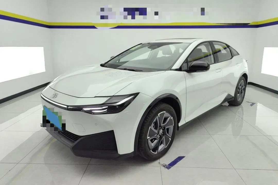 2024 Toyota bZ3 BEV 49.92KWH,autocango,china used car exporter,china ev exporter,chinese used car exporter,chinese used ev exporter