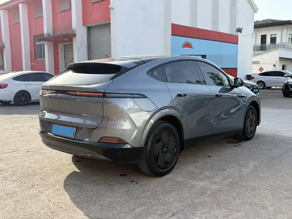 2025 Xpeng G6 BEV 68.5KWH,autocango,china used car exporter,china ev exporter,chinese used car exporter,chinese used ev exporter