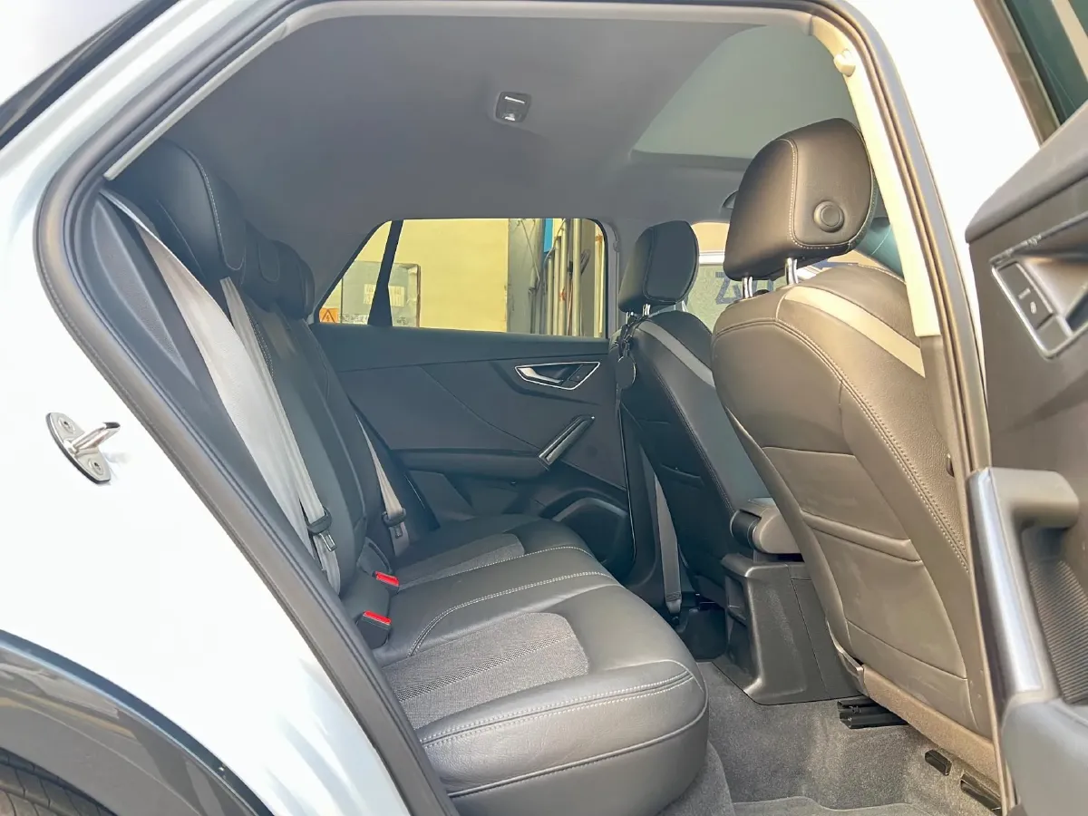 2019 Audi Q2L e-tron BEV 39.7KWH,autocango,china used car exporter,china ev exporter,chinese used car exporter,chinese used ev exporter