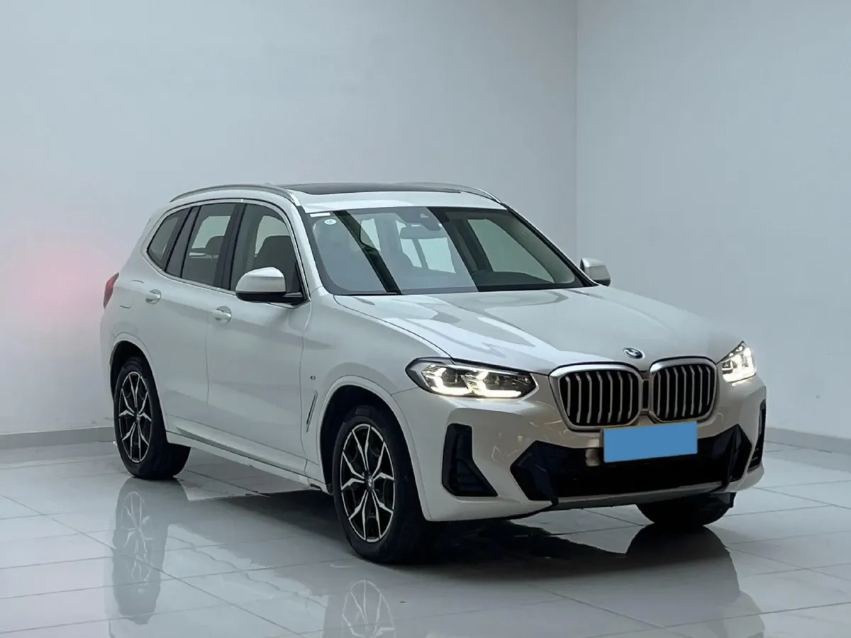 2022 BMW X3 2.0T 184HP L4 8AT,autocango,china used car exporter,china ev exporter,chinese used car exporter,chinese used ev exporter