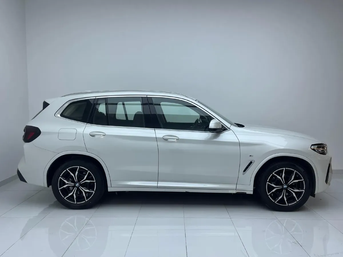 2022 BMW X3 2.0T 184HP L4 8AT,autocango,china used car exporter,china ev exporter,chinese used car exporter,chinese used ev exporter