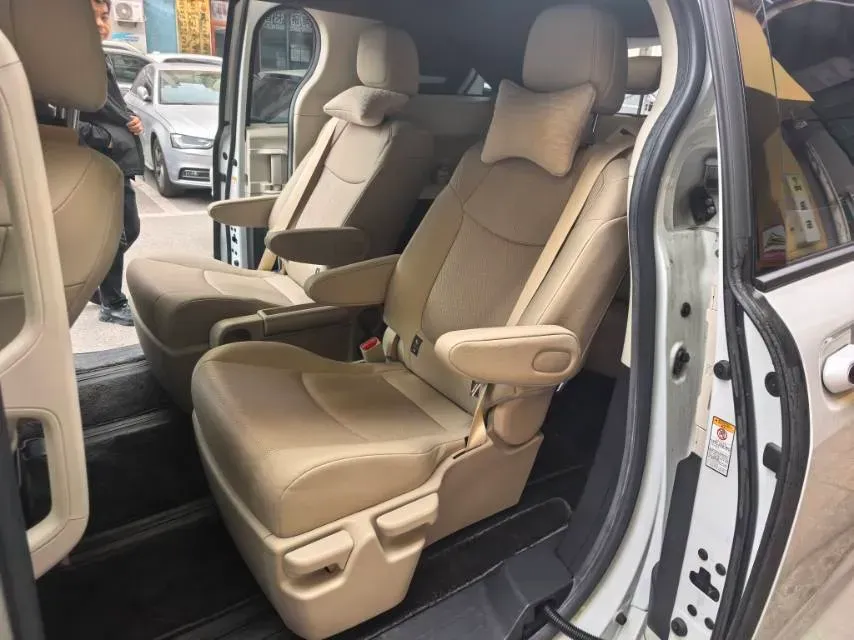 2021 Toyota Sienna 2.5L 192HP L4 E-CVT Hybrid,autocango,china used car exporter,china ev exporter,chinese used car exporter,chinese used ev exporter