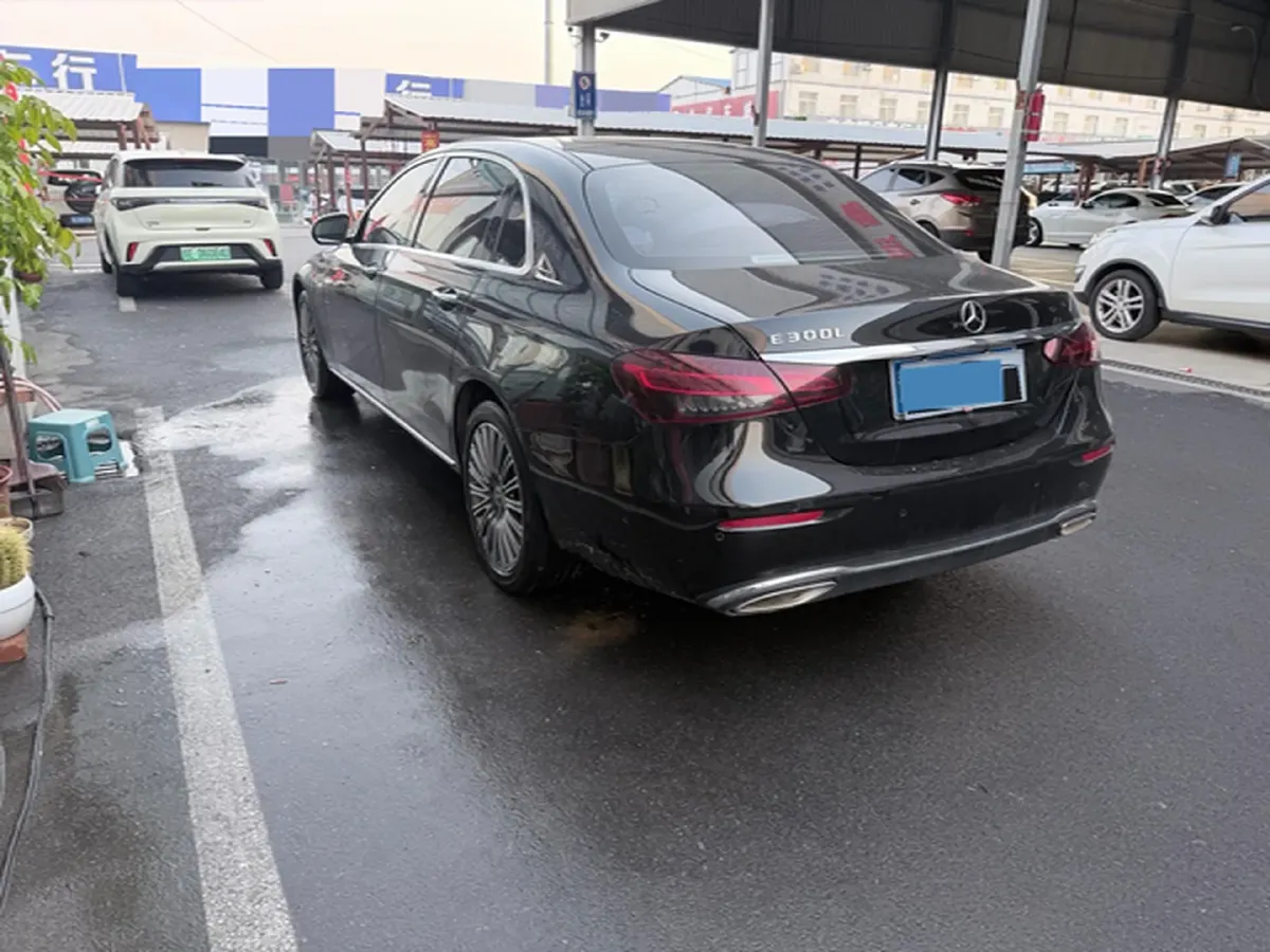 2022 Mercedes-Benz E Class 2.0T 258HP L4 9AT,autocango,china used car exporter,china ev exporter,chinese used car exporter,chinese used ev exporter