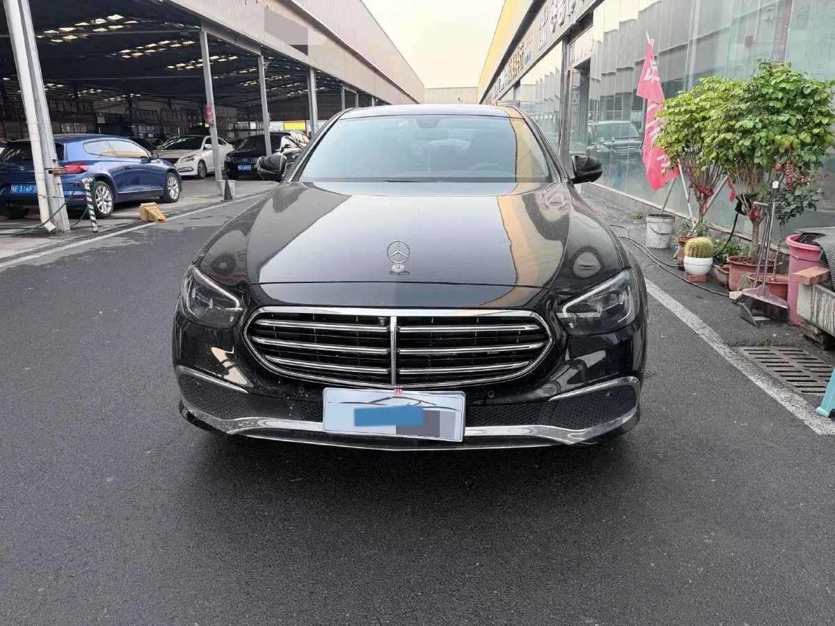 2022 Mercedes-Benz E Class 2.0T 258HP L4 9AT,autocango,china used car exporter,china ev exporter,chinese used car exporter,chinese used ev exporter