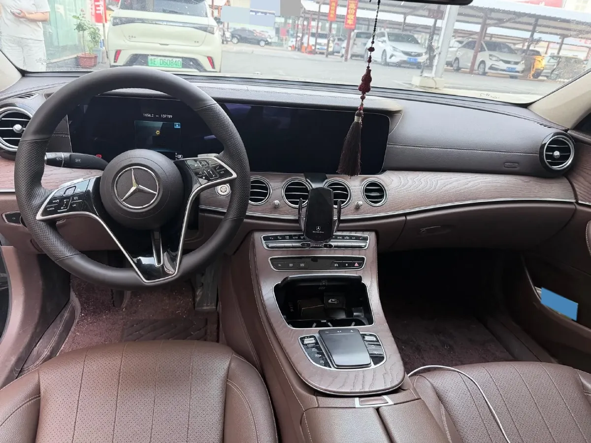 2022 Mercedes-Benz E Class 2.0T 258HP L4 9AT,autocango,china used car exporter,china ev exporter,chinese used car exporter,chinese used ev exporter