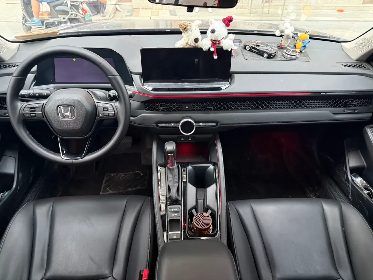 2025 Honda Accord 1.5T 192HP L4 CVT,autocango,china used car exporter,china ev exporter,chinese used car exporter,chinese used ev exporter