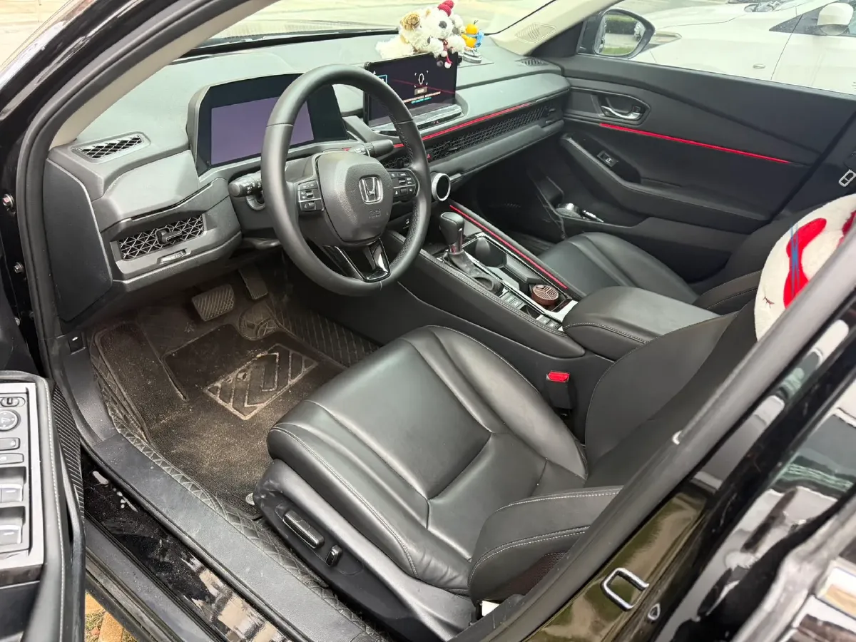 2025 Honda Accord 1.5T 192HP L4 CVT,autocango,china used car exporter,china ev exporter,chinese used car exporter,chinese used ev exporter
