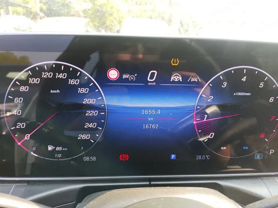 2025 Mercedes-Benz C Class 1.5T 204HP L4 9AT,autocango,china used car exporter,china ev exporter,chinese used car exporter,chinese used ev exporter