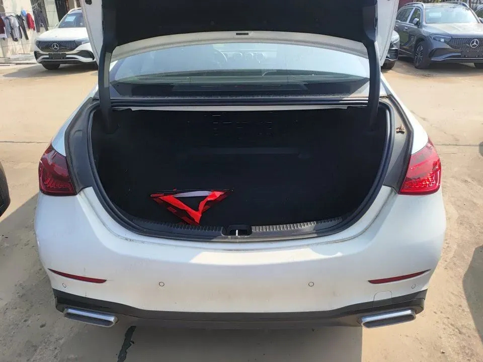 2025 Mercedes-Benz C Class 1.5T 204HP L4 9AT,autocango,china used car exporter,china ev exporter,chinese used car exporter,chinese used ev exporter