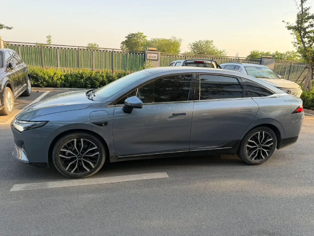 2022 Xpeng P5 BEV 55.9KWH,autocango,china used car exporter,china ev exporter,chinese used car exporter,chinese used ev exporter