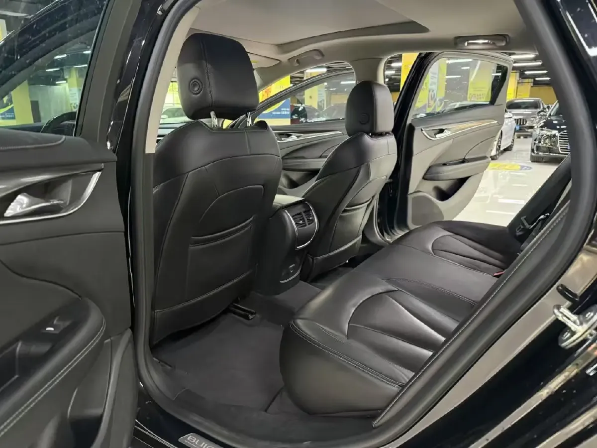 2022 Buick Larcosse 1.5T 169HP L4 9AT,autocango,china used car exporter,china ev exporter,chinese used car exporter,chinese used ev exporter