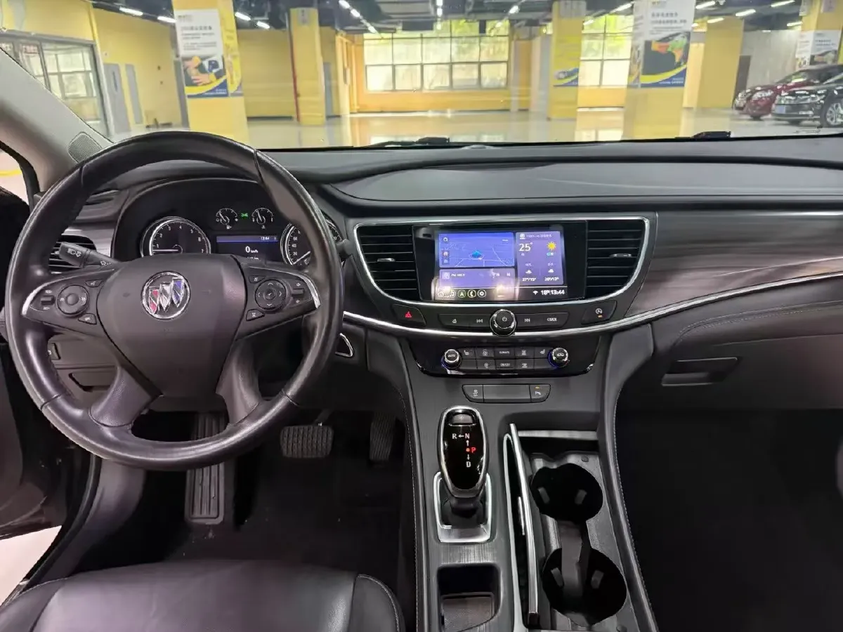 2022 Buick Larcosse 1.5T 169HP L4 9AT,autocango,china used car exporter,china ev exporter,chinese used car exporter,chinese used ev exporter