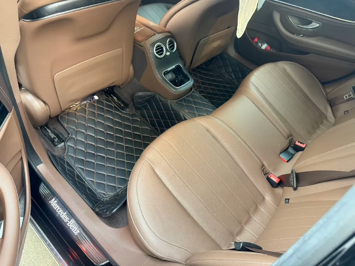 2022 Mercedes-Benz GLC Class 2.0T 258HP L4 9AT,autocango,china used car exporter,china ev exporter,chinese used car exporter,chinese used ev exporter