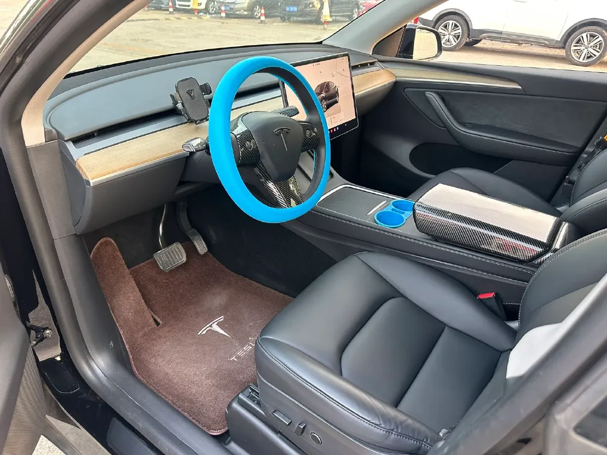2022 Tesla Model Y BEV 60KWH,autocango,china used car exporter,china ev exporter,chinese used car exporter,chinese used ev exporter