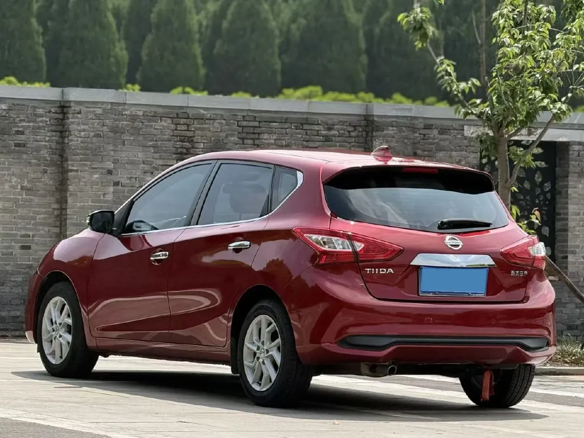2021 Nissan Tiida 1.6L 122HP L4 CVT,autocango,china used car exporter,china ev exporter,chinese used car exporter,chinese used ev exporter