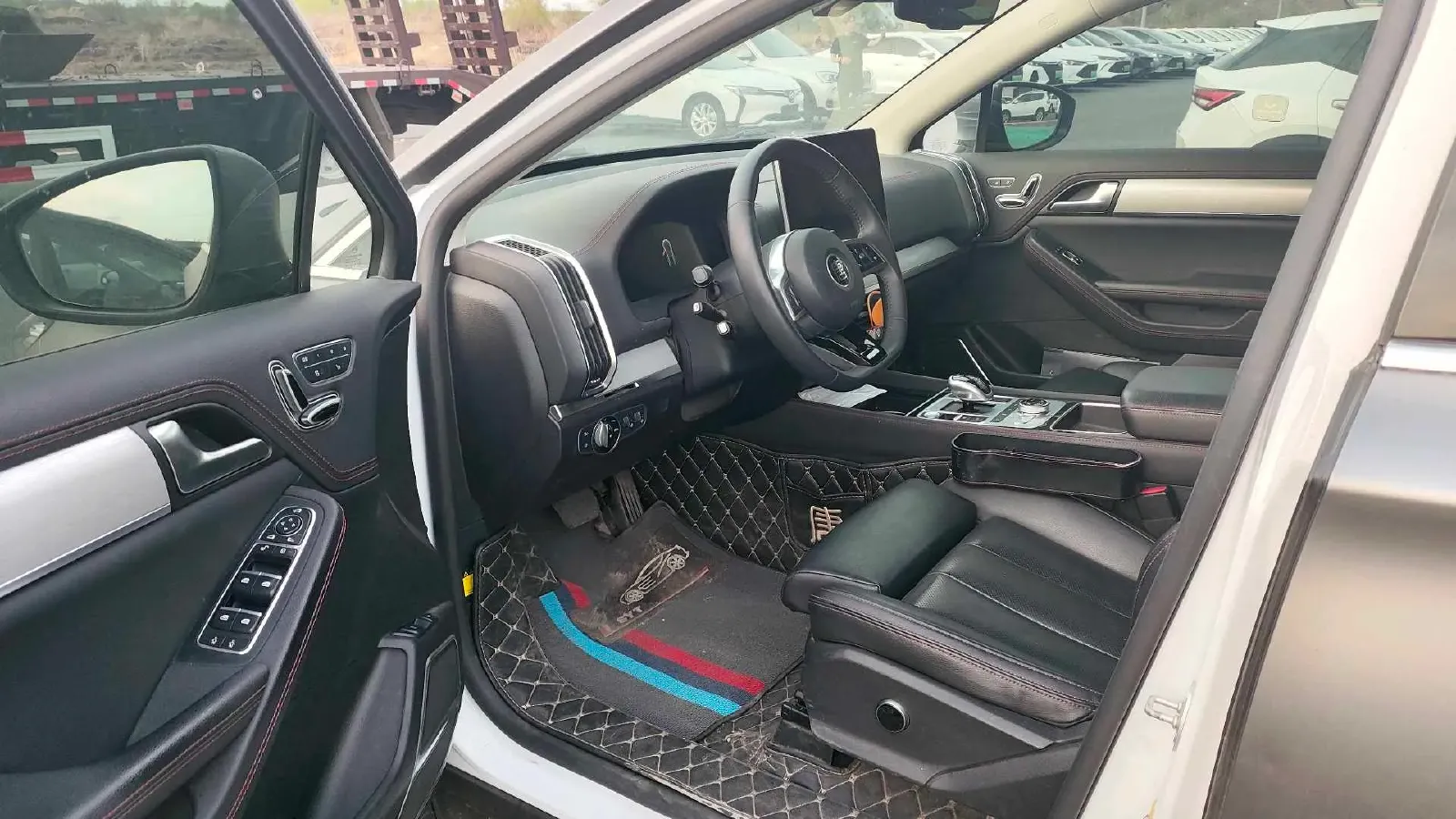 2018 BYD Tang 2.0T 205HP L4 6DCT PHEV 23.97KWH,autocango,china used car exporter,china ev exporter,chinese used car exporter,chinese used ev exporter