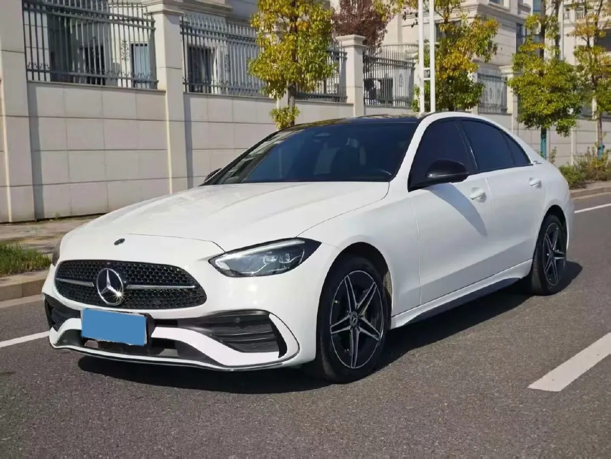 2025 Mercedes-Benz C Class 1.5T 204HP L4 9AT,autocango,china used car exporter,china ev exporter,chinese used car exporter,chinese used ev exporter