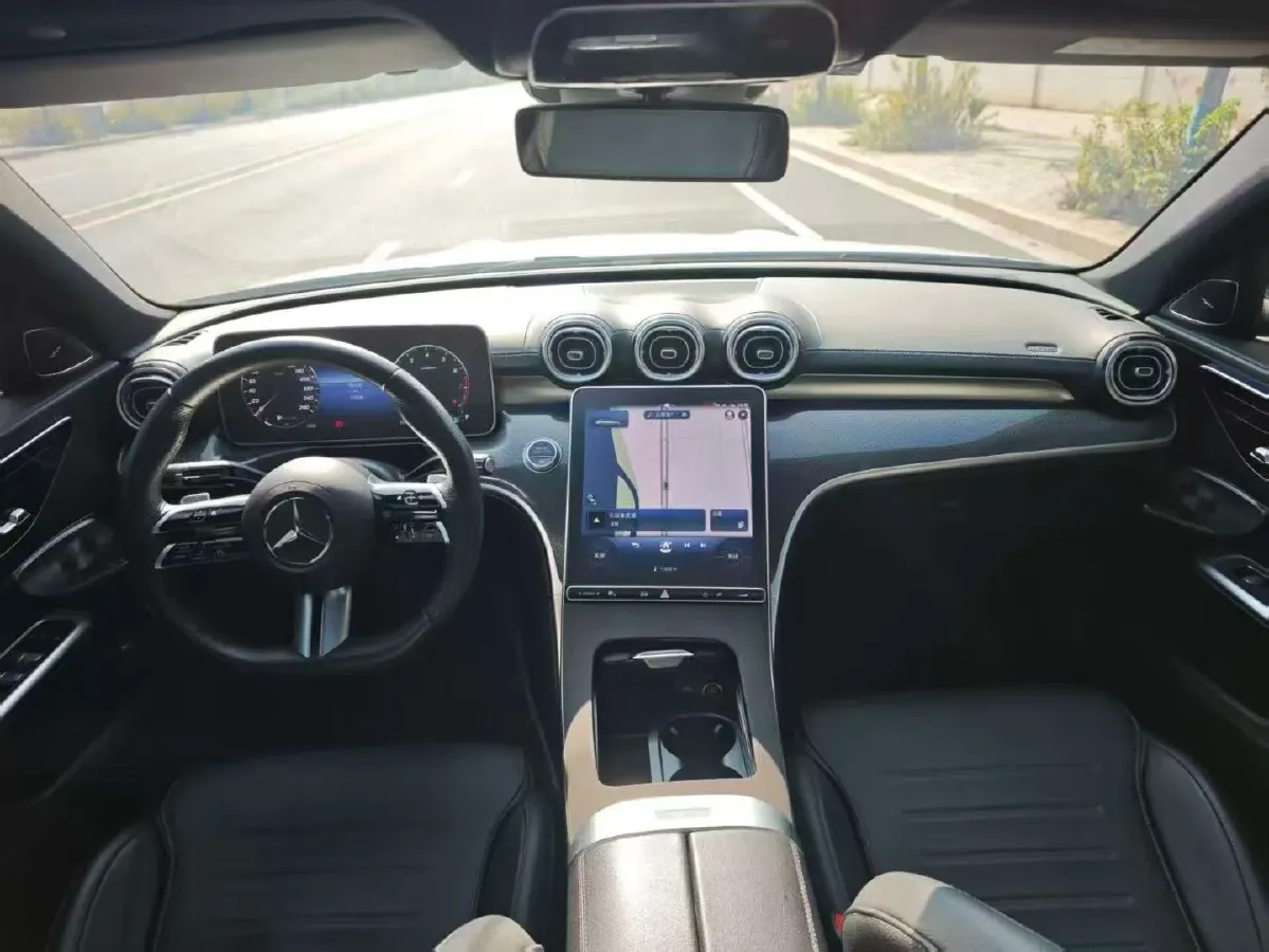 2025 Mercedes-Benz C Class 1.5T 204HP L4 9AT,autocango,china used car exporter,china ev exporter,chinese used car exporter,chinese used ev exporter