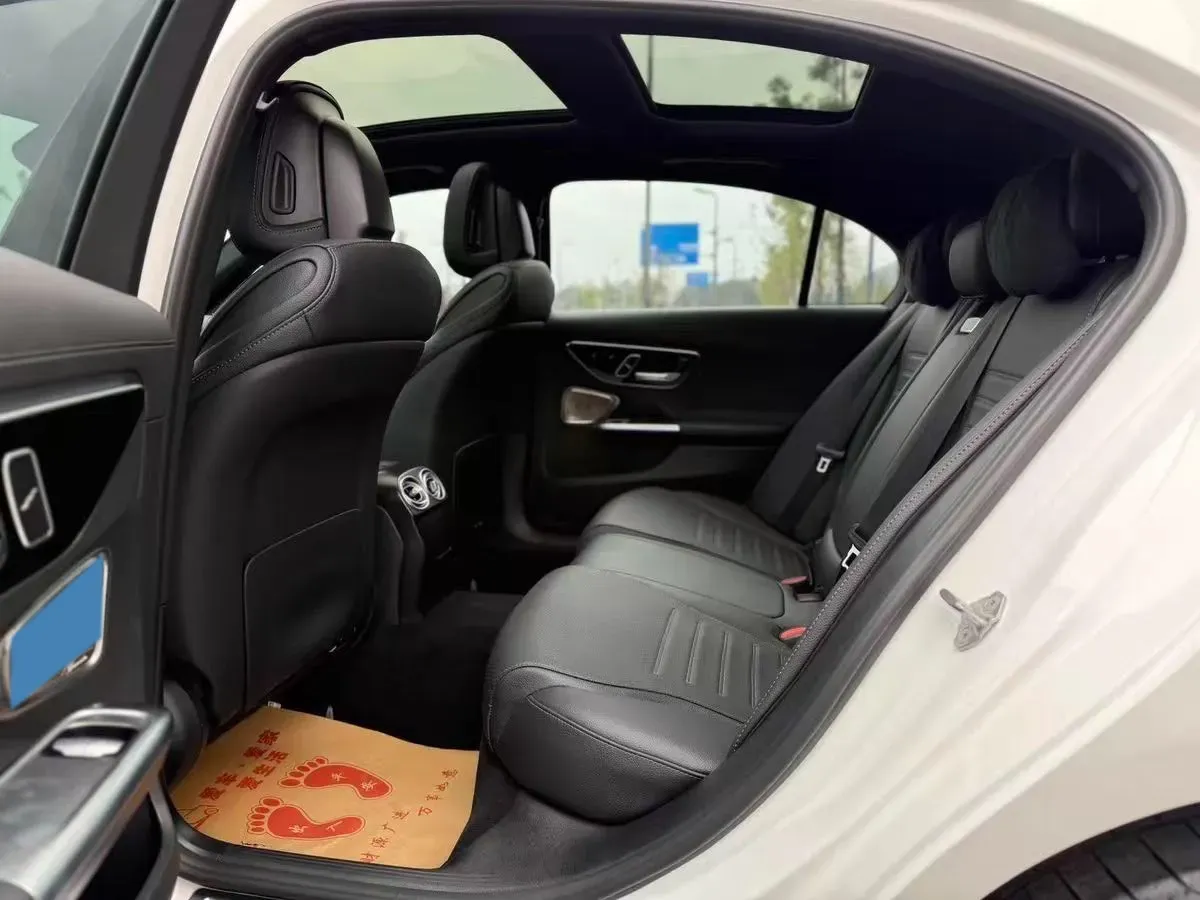 2025 Mercedes-Benz C Class 1.5T 204HP L4 9AT,autocango,china used car exporter,china ev exporter,chinese used car exporter,chinese used ev exporter