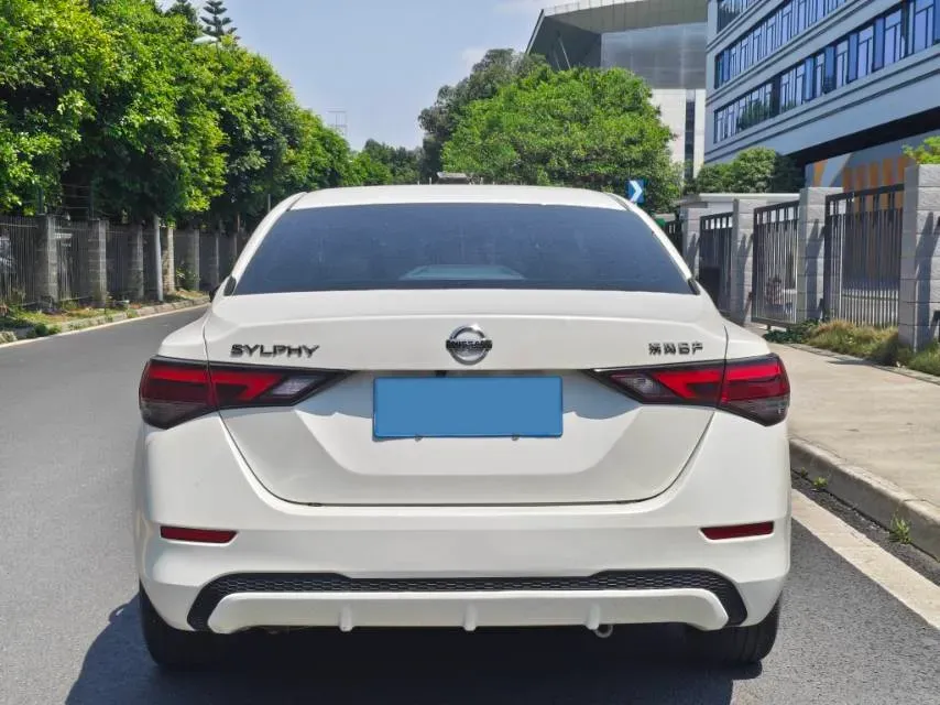 2022 Nissan Sylphy 1.6L 135HP L4 CVT,autocango,china used car exporter,china ev exporter,chinese used car exporter,chinese used ev exporter
