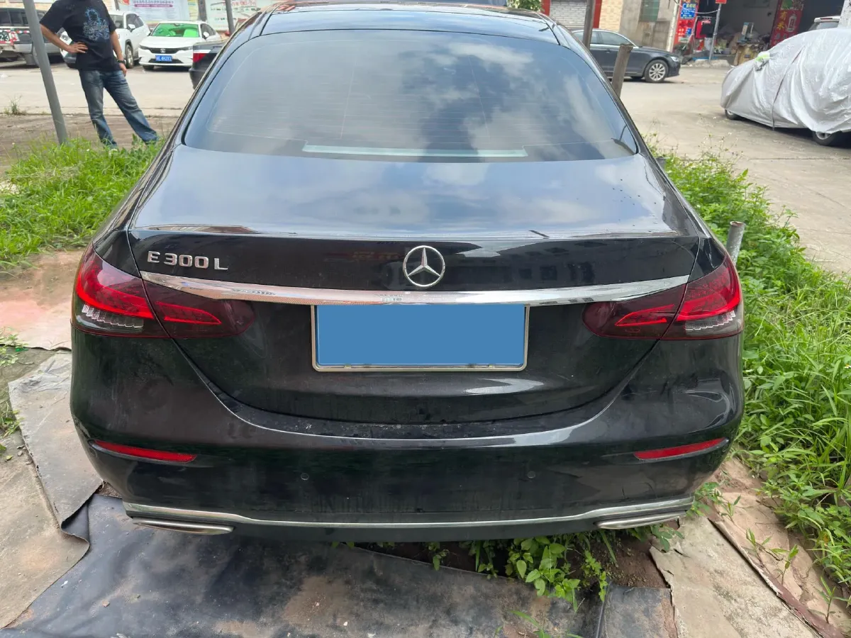2022 Mercedes-Benz E Class 2.0T 258HP L4 9AT,autocango,china used car exporter,china ev exporter,chinese used car exporter,chinese used ev exporter