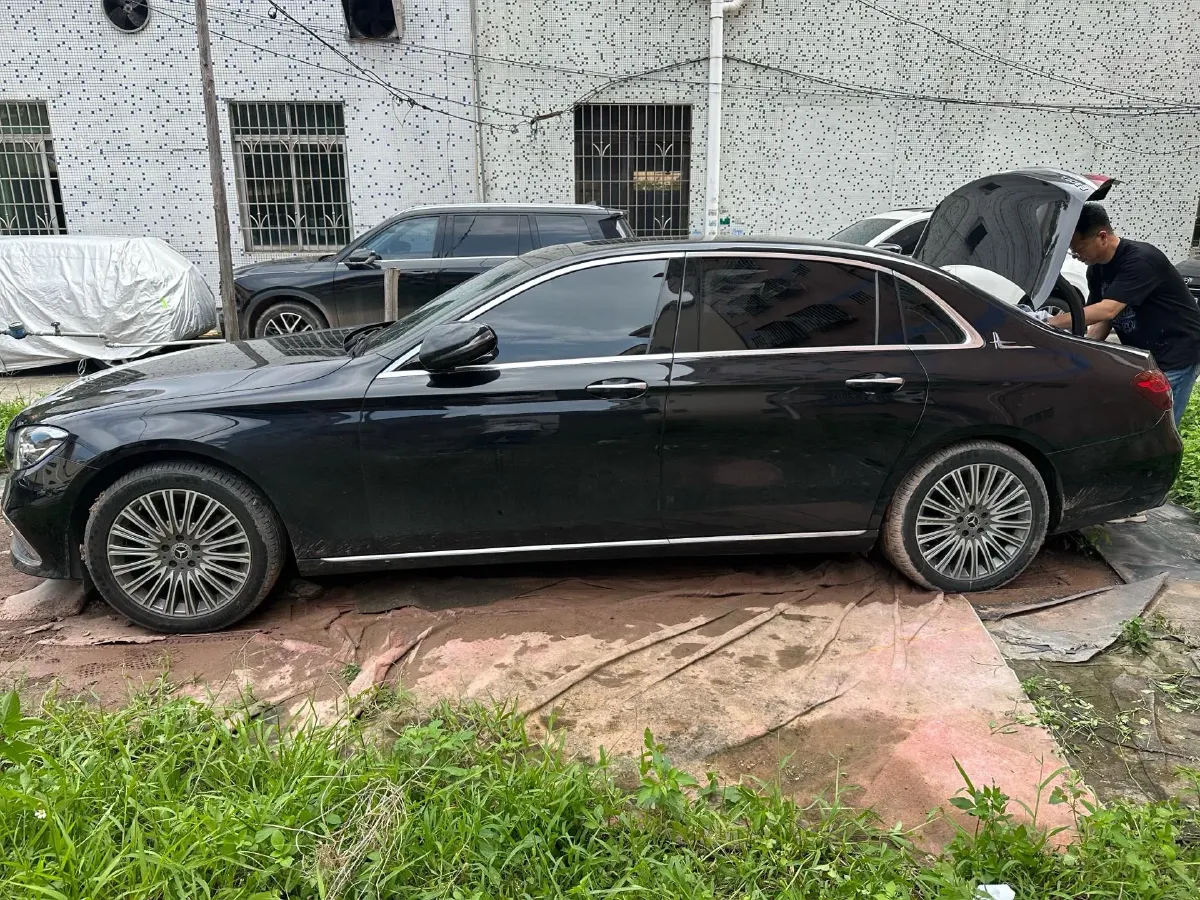 2022 Mercedes-Benz E Class 2.0T 258HP L4 9AT,autocango,china used car exporter,china ev exporter,chinese used car exporter,chinese used ev exporter