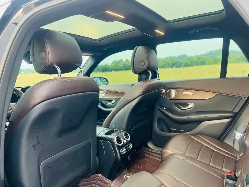 2022 Mercedes-Benz GLC Class 2.0T 258HP L4 9AT,autocango,china used car exporter,china ev exporter,chinese used car exporter,chinese used ev exporter