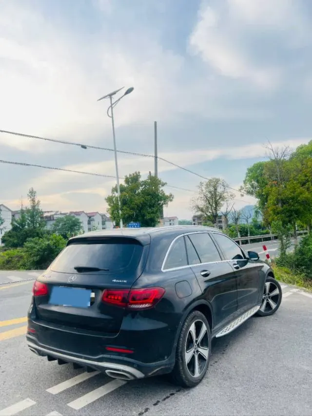 2022 Mercedes-Benz GLC Class 2.0T 258HP L4 9AT,autocango,china used car exporter,china ev exporter,chinese used car exporter,chinese used ev exporter