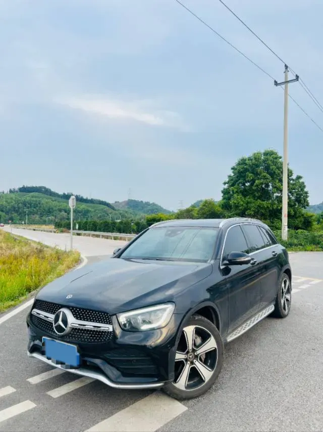 2022 Mercedes-Benz GLC Class 2.0T 258HP L4 9AT,autocango,china used car exporter,china ev exporter,chinese used car exporter,chinese used ev exporter