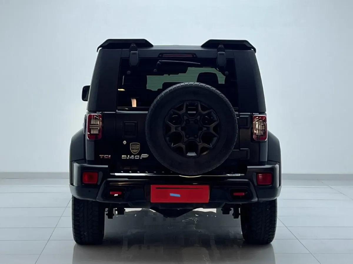2023 Beijing BJ40 2.0T 163HP L4 8AT,autocango,china used car exporter,china ev exporter,chinese used car exporter,chinese used ev exporter