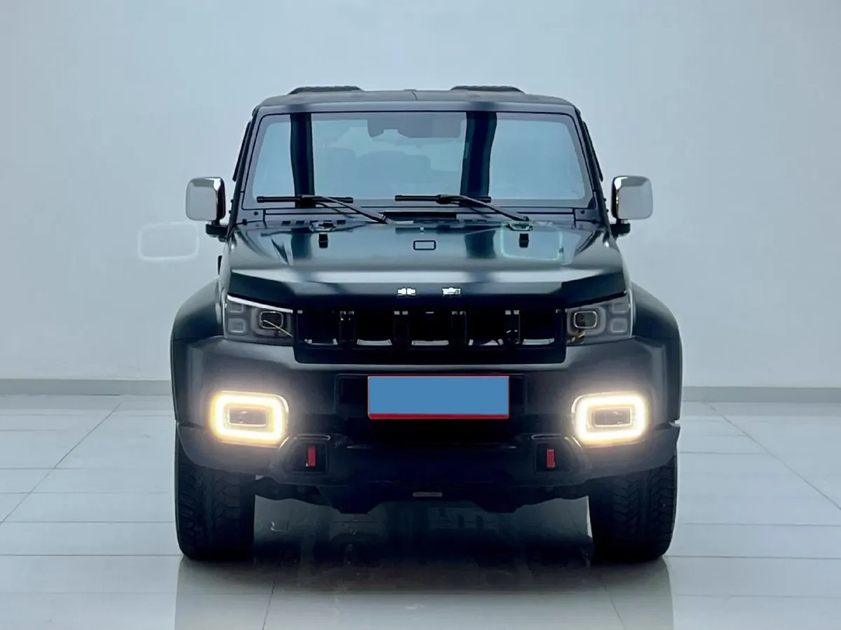 2023 Beijing BJ40 2.0T 163HP L4 8AT,autocango,china used car exporter,china ev exporter,chinese used car exporter,chinese used ev exporter