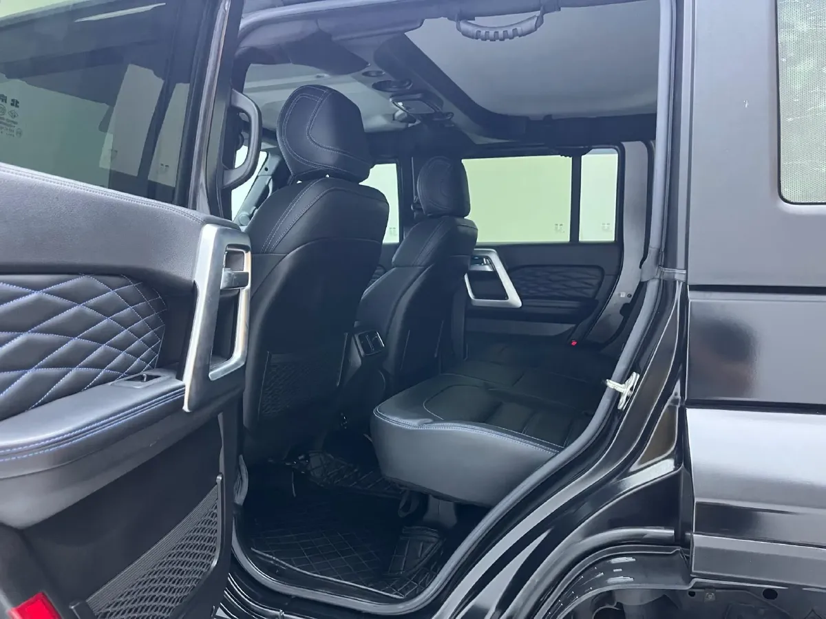 2023 Beijing BJ40 2.0T 163HP L4 8AT,autocango,china used car exporter,china ev exporter,chinese used car exporter,chinese used ev exporter