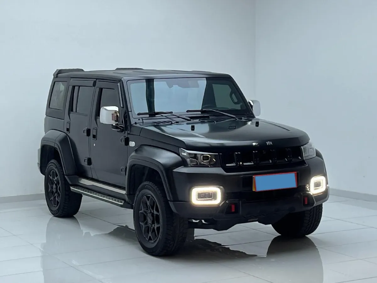 2023 Beijing BJ40 2.0T 163HP L4 8AT,autocango,china used car exporter,china ev exporter,chinese used car exporter,chinese used ev exporter