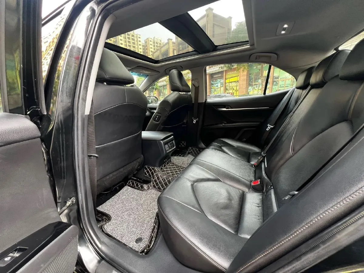 2019 Toyota Camry 2.5L 209HP L4 8AT,autocango,china used car exporter,china ev exporter,chinese used car exporter,chinese used ev exporter