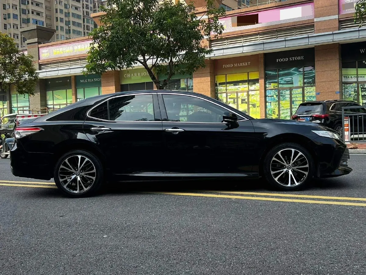 2019 Toyota Camry 2.5L 209HP L4 8AT,autocango,china used car exporter,china ev exporter,chinese used car exporter,chinese used ev exporter