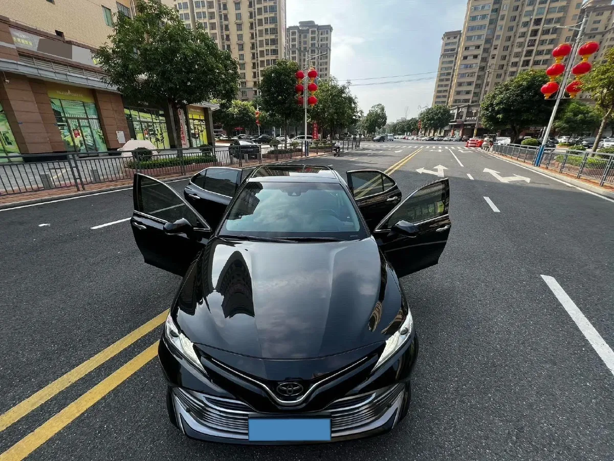 2019 Toyota Camry 2.5L 209HP L4 8AT,autocango,china used car exporter,china ev exporter,chinese used car exporter,chinese used ev exporter
