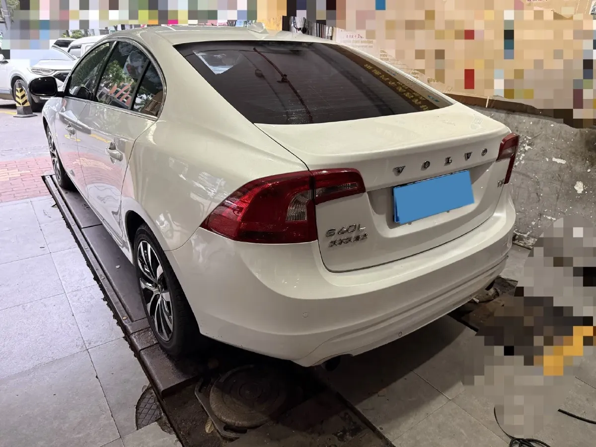 2018 Volvo S60 1.5T 152HP L4 6AT,autocango,china used car exporter,china ev exporter,chinese used car exporter,chinese used ev exporter