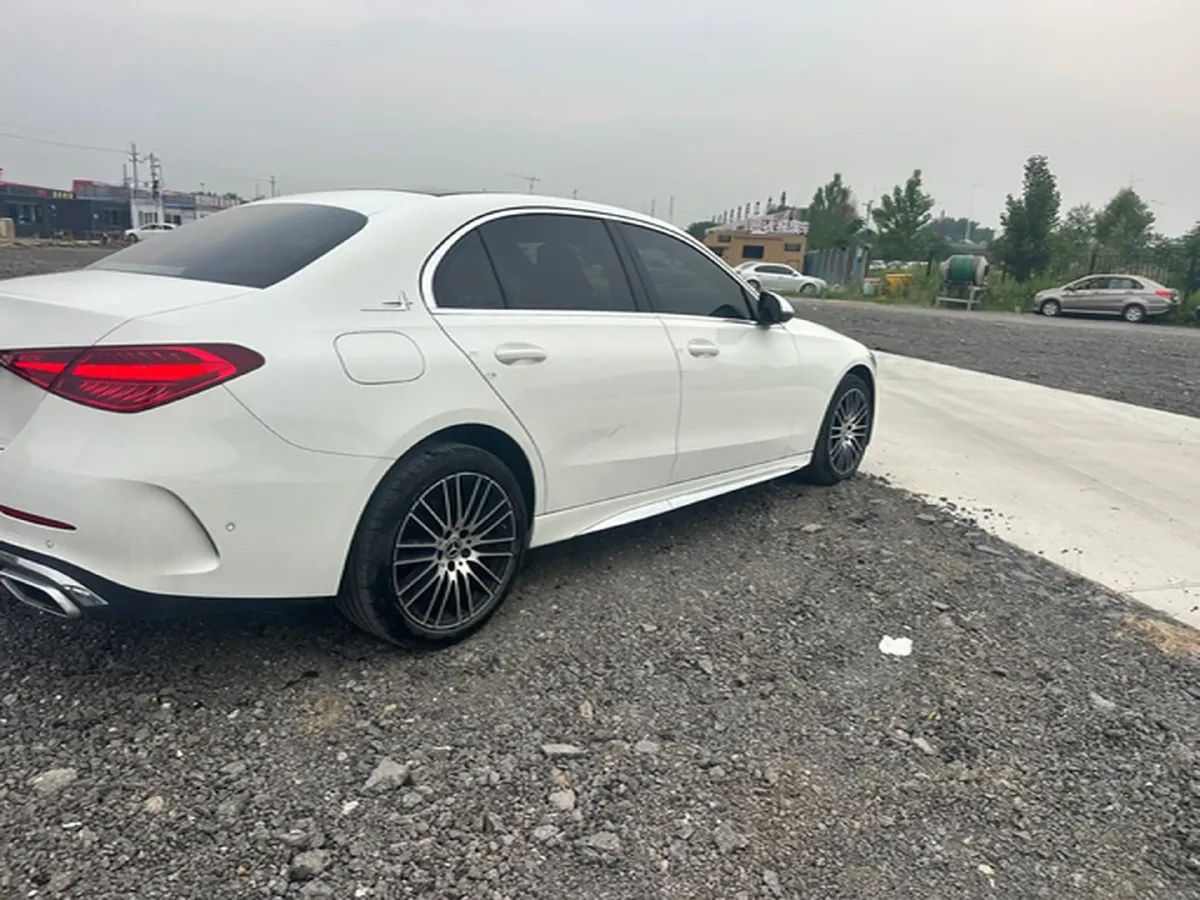 2024 Mercedes-Benz C Class 1.5T 204HP L4 9AT,autocango,china used car exporter,china ev exporter,chinese used car exporter,chinese used ev exporter